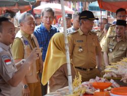 Pj. Bupati Asmar Pastikan Stok Bahan Pokok Aman Jelang Idul Adha